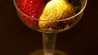 9 Golden Objects, Created By King Midas (And Photoshop)
